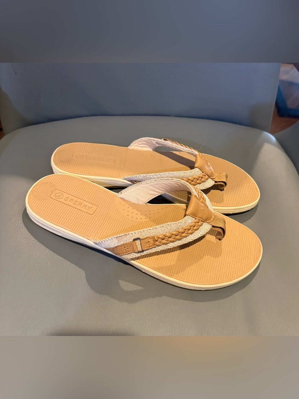 Sperry Women's Tan and Cream Braided Thong Sandals Leather Size 9